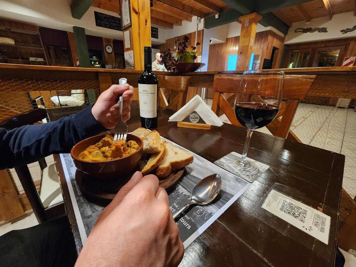 Del Glaciar Libertador Hotel 엘 칼라파테 외부 사진